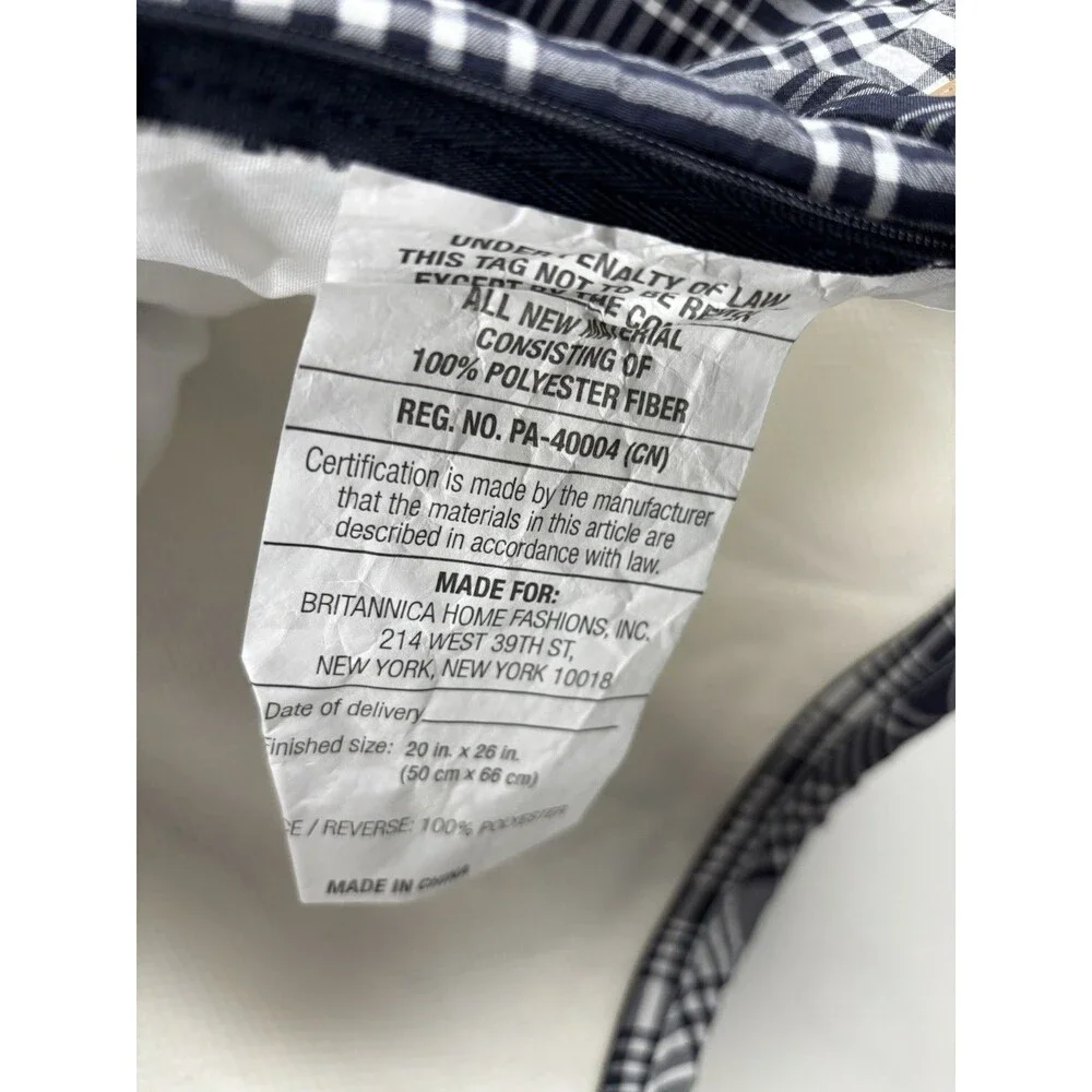 ONE UGG Plaid Sherpa Standard Pillowcase Soft Cozy Rustic Lodge Blue White Plaid